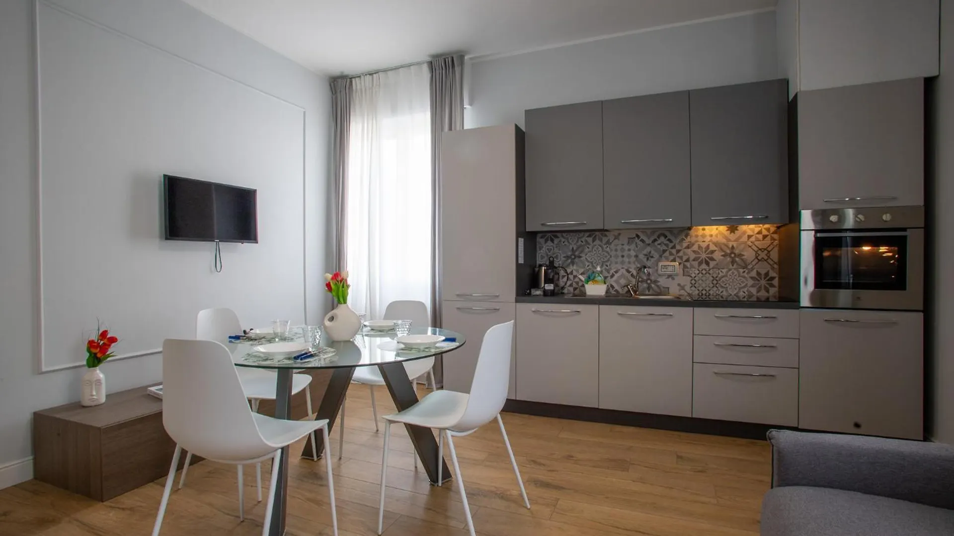 Misultin - Exclusive Apartment Комо